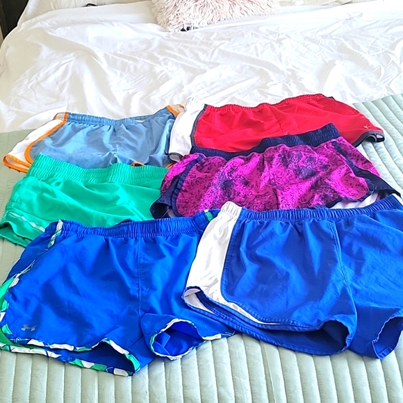 LOT OF 6 DRI-FIT SHORTS SIZE SMALL - Picture 2 of 8